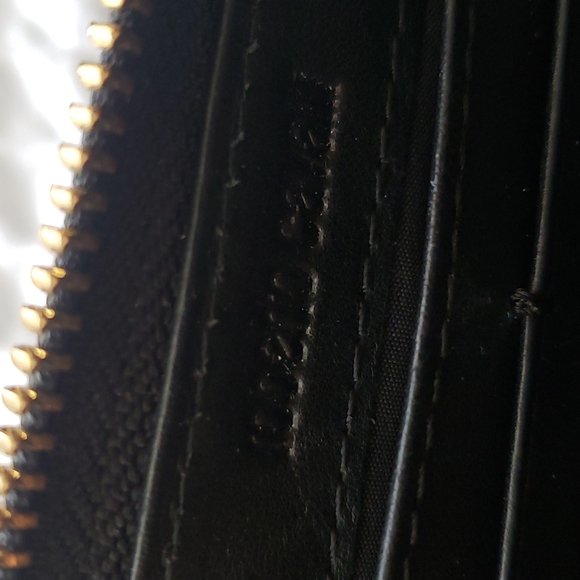 Roberto Cavalli Wallet - Picture 8 of 10